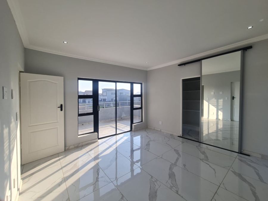 To Let 4 Bedroom Property for Rent in Melodie North West